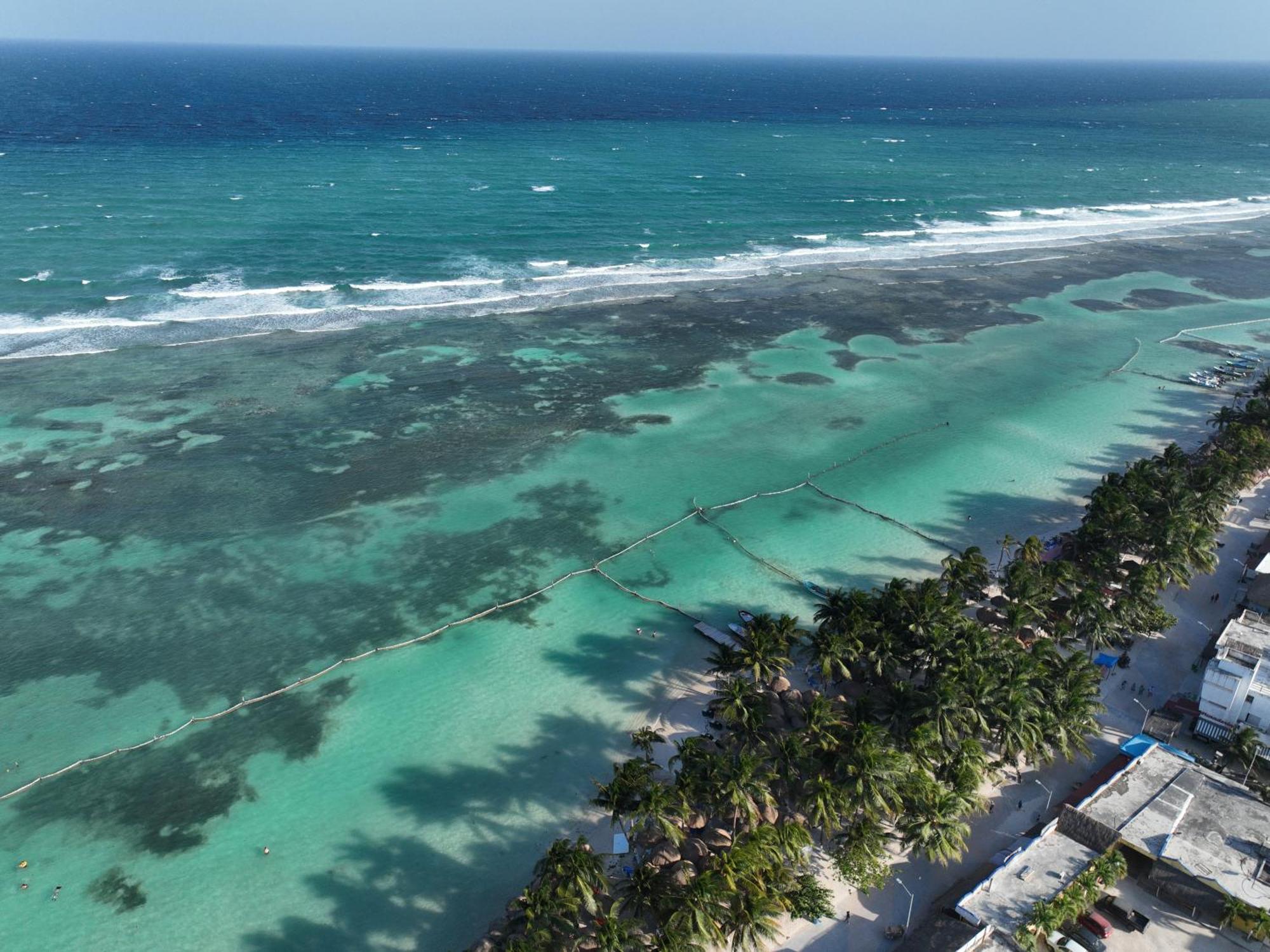 Oneiro Suites With Sea View Mahahual Exterior foto
